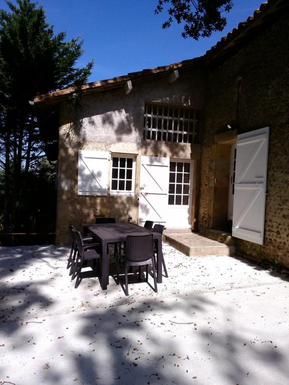 Les Gites De Castera Aire-sur-lʼAdour Zewnętrze zdjęcie